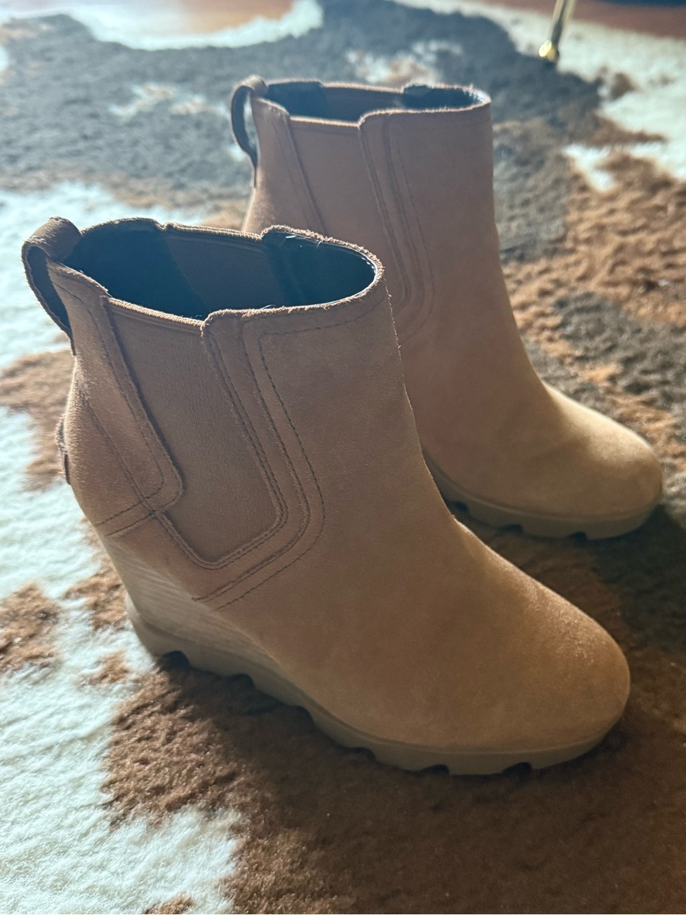Sorel Tan Suede Wedge Ankle Boots - Picture 4 of 8